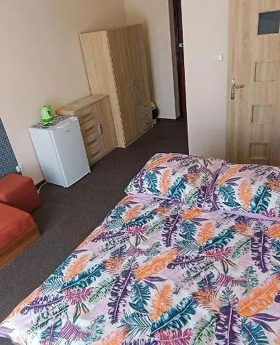 Dworek Skalar منزل للإقامة سيانوزيتي